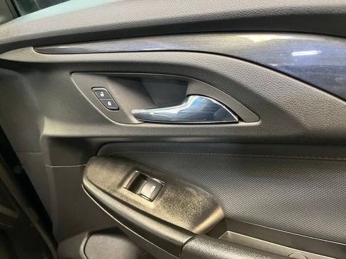Used 2022 Chevrolet TrailBlazer RS AWD/4WD image 34