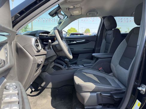 Certified 2024 Chevrolet TrailBlazer LT FWD image 10