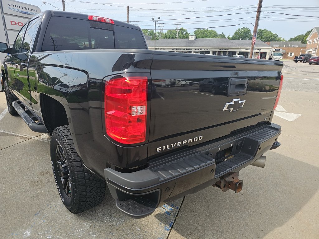 Used 2018 Chevrolet Silverado 2500 LT w/ Midnight Edition AWD/4WD image 15