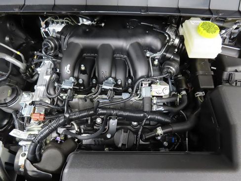 New 2026 Nissan Pathfinder Rock Creek AWD/4WD image 10