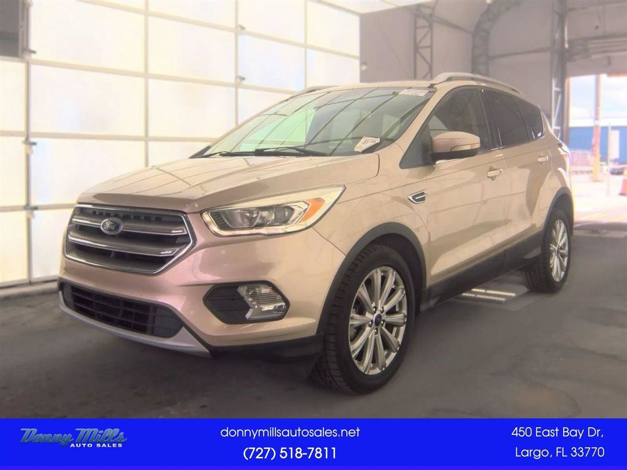 Used 2017 Ford Escape Titanium FWD image 1