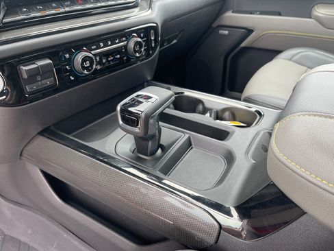 Used 2023 Chevrolet Silverado 1500 ZR2 w/ Technology Package image 25