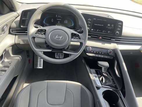 New 2026 Hyundai Elantra SEL Sport Premium FWD image 10