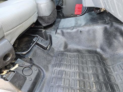 Used 2015 Ford F350 XL image 28