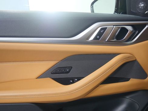 Used 2023 BMW i4 eDrive35 image 8