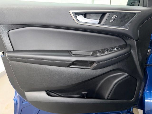 Used 2024 Ford Edge SEL w/ Convenience Package AWD/4WD image 10
