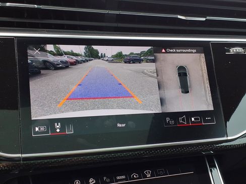 Used 2023 Audi SQ8 Prestige AWD/4WD image 22