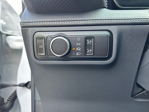 Used 2025 Ford Mustang Premium RWD image 21