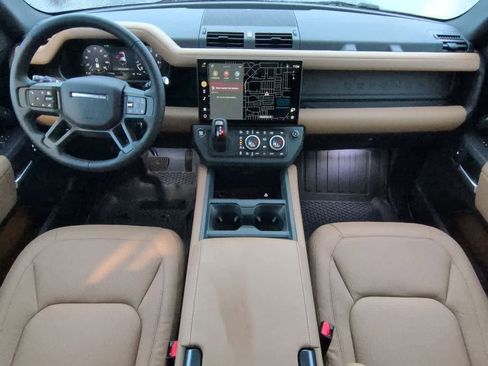 New 2026 Land Rover Defender 110 X-Dynamic SE image 15