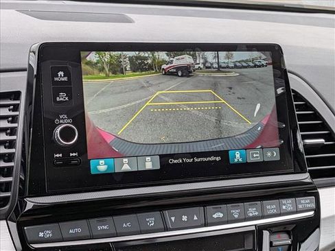 New 2026 Honda Odyssey Touring image 13