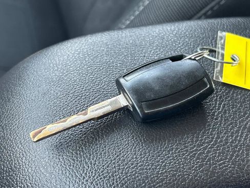 Used 2015 Ford Fiesta SE image 34