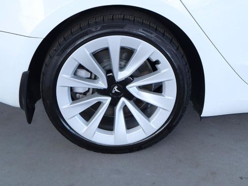 Used 2023 Tesla Model 3 Standard Range RWD image 4