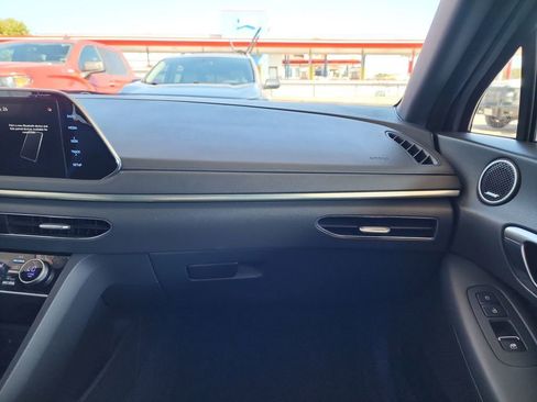 Used 2023 Hyundai Sonata SEL Plus image 22
