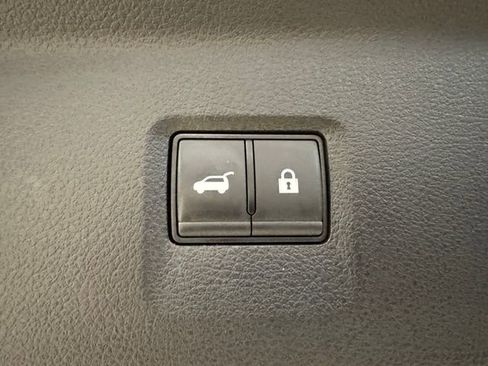 Used 2025 INFINITI QX60 Pure image 24