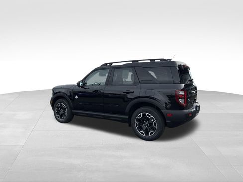 New 2025 Ford Bronco Sport Outer Banks w/ Outer Banks Tech Package+ AWD/4WD image 3