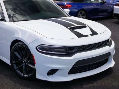 Used 2019 Dodge Charger Scat Pack RWD image 3