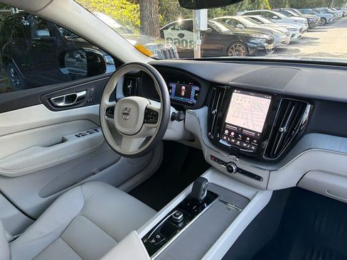 Used 2025 Volvo XC60 B5 Plus w/ Protection Package AWD/4WD image 20