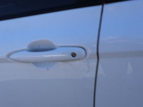 Used 2025 Toyota Camry LE w/ Convenience Package image 21