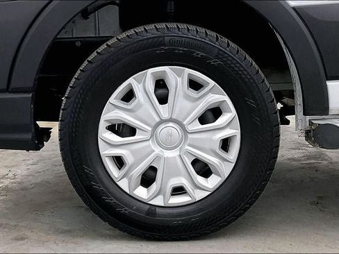 Used 2025 Ford Transit 250 Low Roof w/ Exterior Upgrade Package RWD image 10