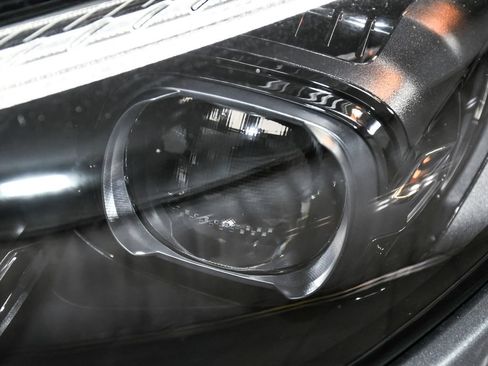 Used 2022 Mercedes-Benz SL 55 AMG 4MATIC w/ AMG Night Package II image 82