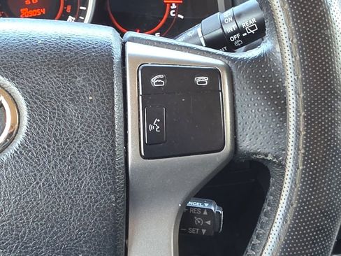 Used 2013 Toyota 4Runner Limited image 20