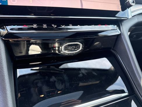 New 2026 Jeep Grand Cherokee Limited AWD/4WD image 16