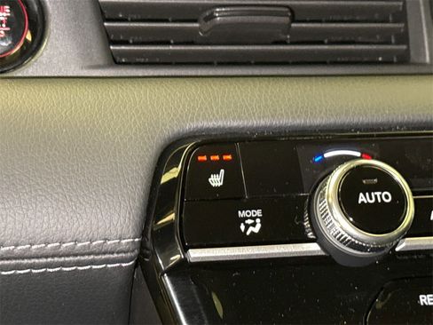 New 2025 Honda Pilot EX-L image 25