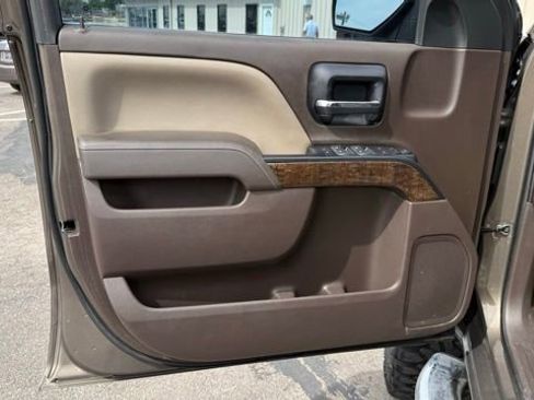 Used 2014 Chevrolet Silverado 1500 LT w/ Texas Edition, 1LT Trim AWD/4WD image 11