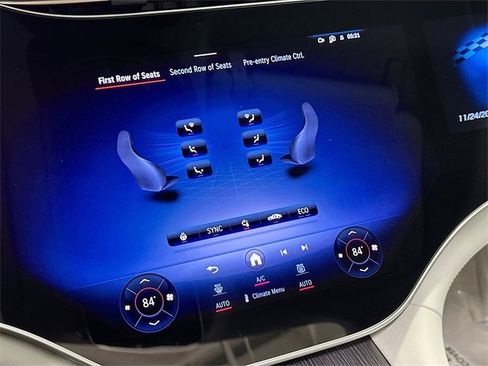 Certified 2022 Mercedes-Benz EQS 580 4MATIC Sedan image 16