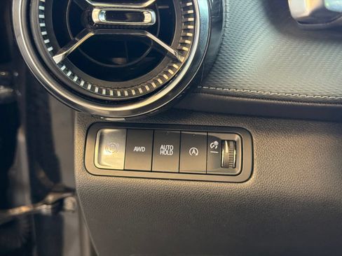 Used 2025 Chevrolet Equinox LT AWD/4WD image 15