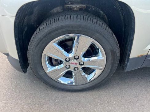 Used 2015 GMC Terrain SLE w/ Chrome Edition FWD image 9