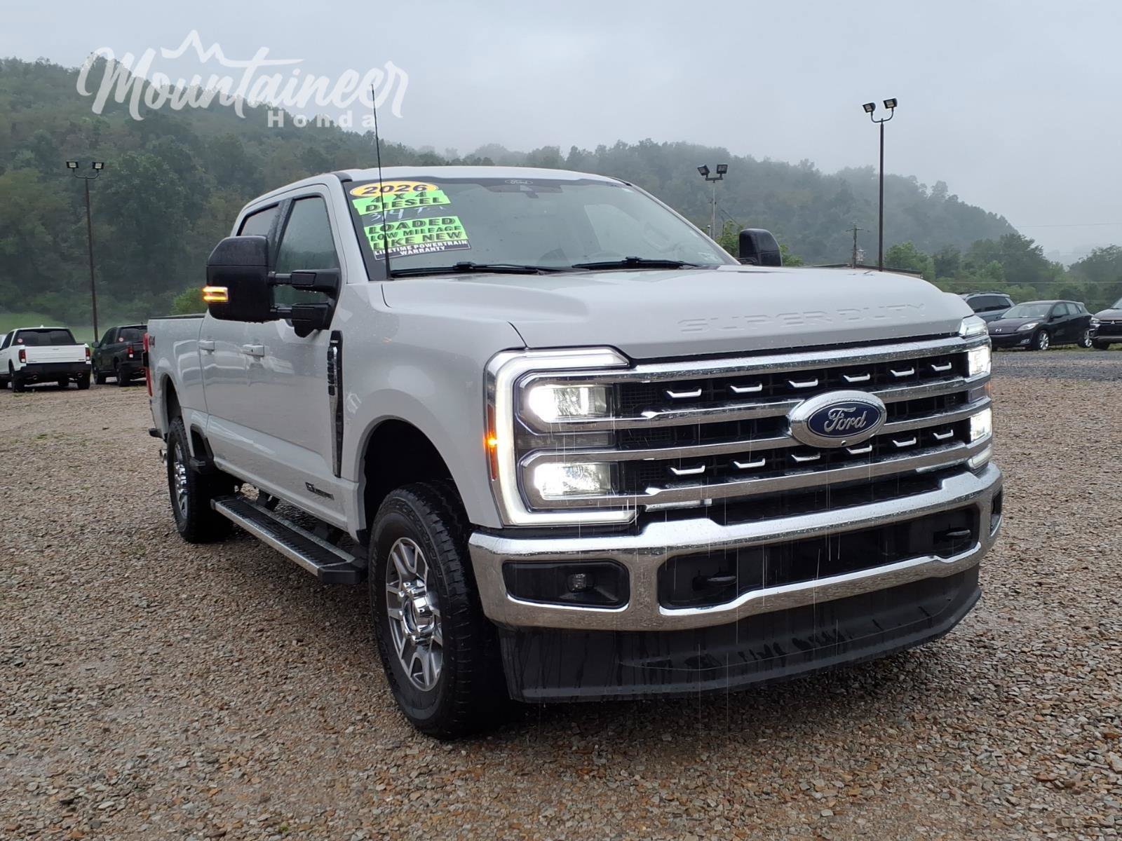 Used 2026 Ford F250 Lariat AWD/4WD image 2