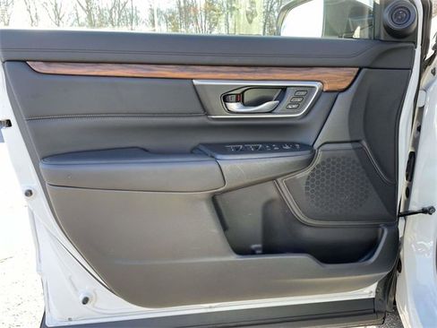 Used 2022 Honda CR-V Touring image 18