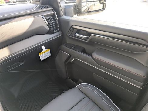 New 2026 GMC Sierra 2500 AT4X w/ AT4X AEV Edition image 19