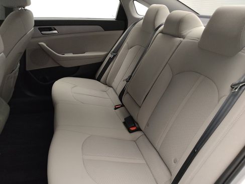 Used 2019 Hyundai Sonata ECO image 18