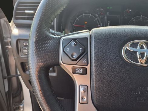 Used 2023 Toyota 4Runner SR5 Premium image 11