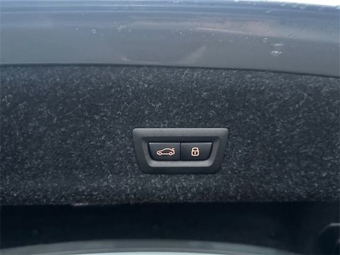 New 2026 BMW 330i xDrive Sedan w/ Premium Package image 24