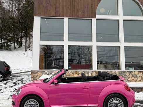 Used 2014 Volkswagen Beetle 1.8T image 30