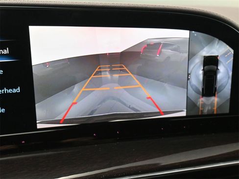 Used 2023 Cadillac Escalade ESV Sport Platinum w/ LPO, ONYX Package image 23