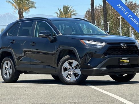 Used 2023 Toyota RAV4 XLE FWD image 2