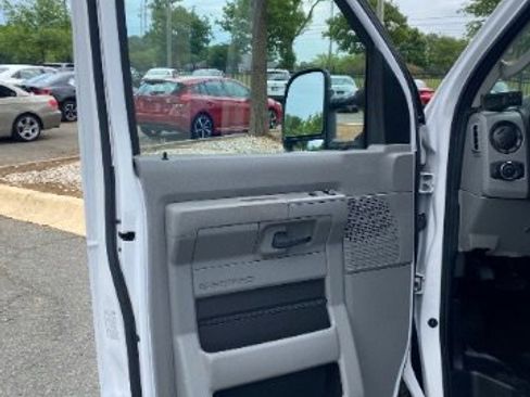 Used 2023 Ford E-350 and Econoline 350 Super Duty w/ Power Windows & Locks Group RWD image 15