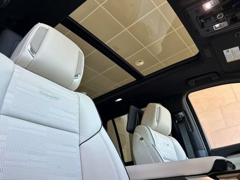 New 2026 Cadillac Escalade Sport w/ LPO, ONYX Package AWD/4WD image 5