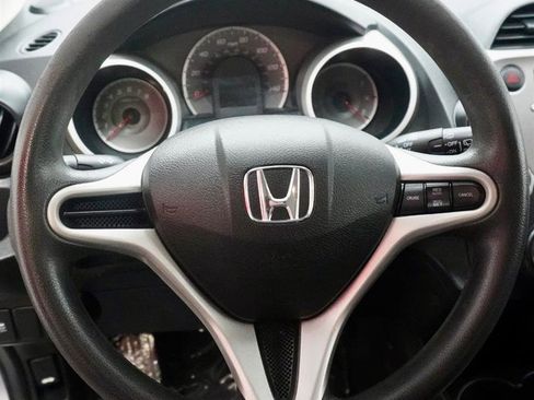 Used 2013 Honda Fit image 12