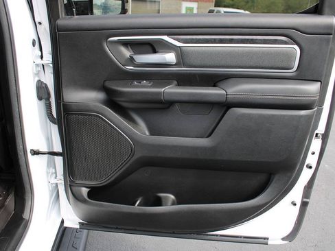 Used 2021 RAM 1500 Big Horn AWD/4WD image 42