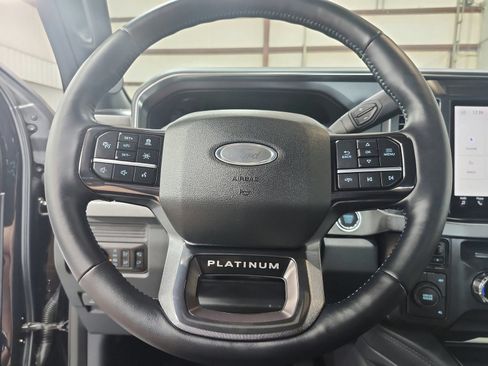 Used 2026 Ford F450 Platinum w/ FX4 Off-Road Package AWD/4WD image 16