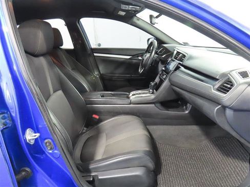 Used 2020 Honda Civic Sport image 33