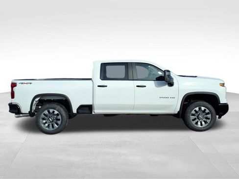 New 2026 Chevrolet Silverado 2500 Custom w/ Custom Value Package AWD/4WD image 2