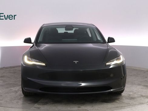 Used 2025 Tesla Model 3 Long Range RWD image 12