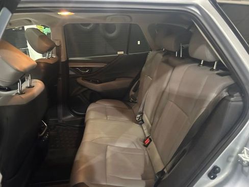Used 2022 Subaru Outback Limited AWD/4WD image 27