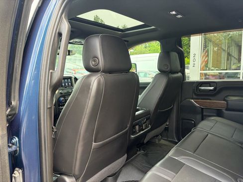 Used 2021 Chevrolet Silverado 2500 High Country w/ Technology Package AWD/4WD image 42